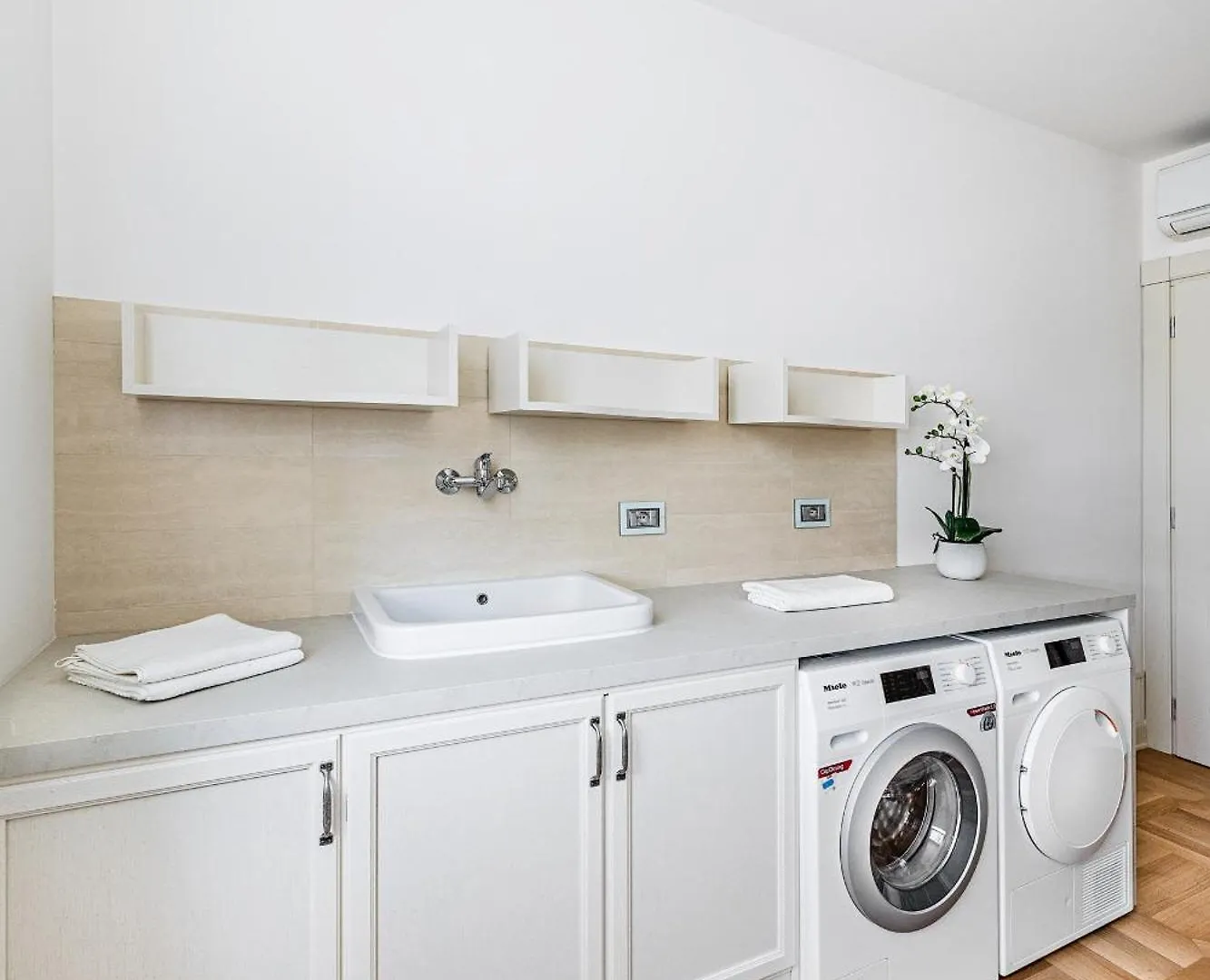 Catullo Lakefront Luxury Apartments By Wonderful Italy Sirmione 0*,